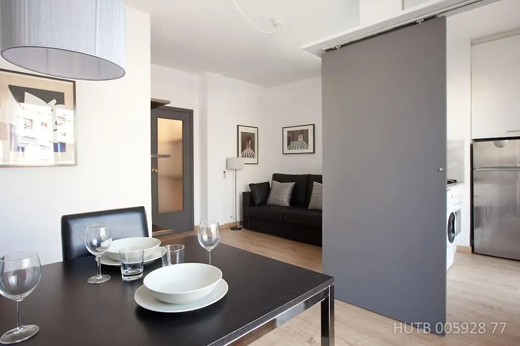 Alcam Avenida De Roma Apartment Barcelona